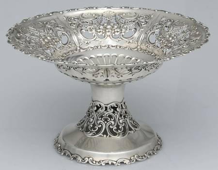Imperial Queen (Sterling, 1893, Hollowware) 9" Centerpiece/Fruit Stand
