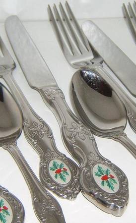 Christmas Holly (Stainless) New French Hollow Knife