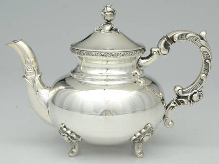 W9L1 (Sterling, Hollowware) Teapot
