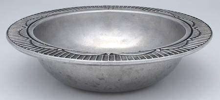 Togo (Armetale, Hollowware) by Wilton Armetale