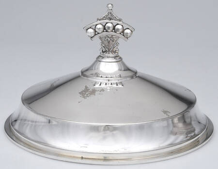 2135 (Silverplate, Hollowware) 1.5 Qt Round Covered Casserole Lid