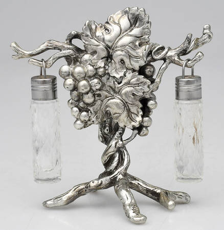 Grape (Aluminum, Hollowware) Metal Stand for Crystal Salt & Pepper Shakers