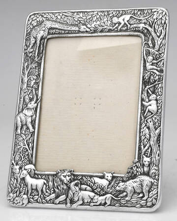 Endangered Kingdom (Aluminum, Hollowware) 5" X 7" Picture Frame