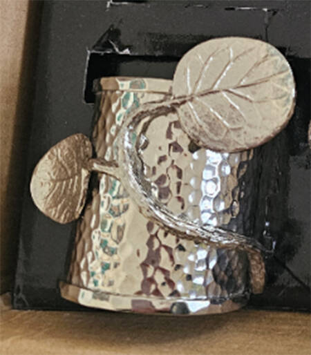 Botanical Leaf (Nickelplate, Hollowware) Napkin Ring
