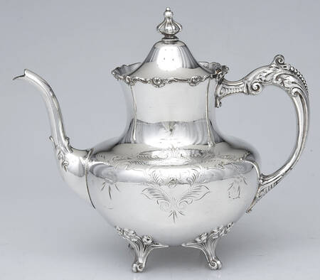 877 (Silverplate, Hollowware) Silverplate Coffee Pot