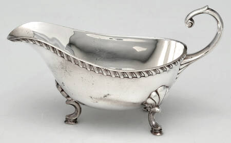 Silverplate Hollowware Gravy Boat No Underplate