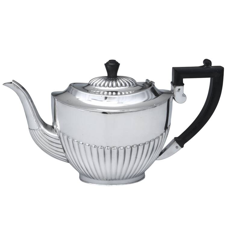 7145 (Silverplate, Hollowware) Teapot