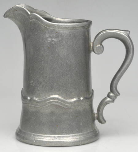 261 (Pewter, Hollowware) 56 Oz Ice Lip Water Pitcher