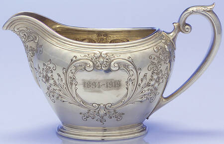 122 (Sterling, Hollowware) Creamer