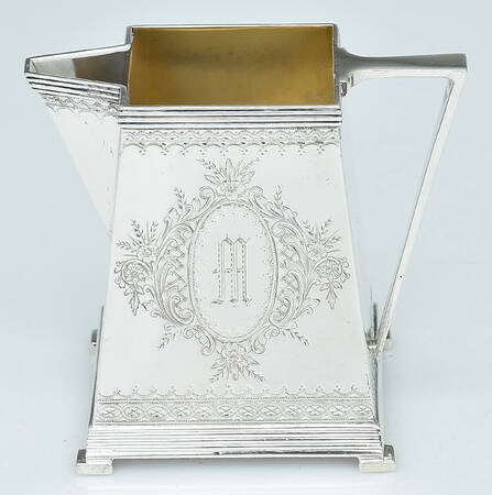 23 (Sterling, Holllowware) Mini Creamer
