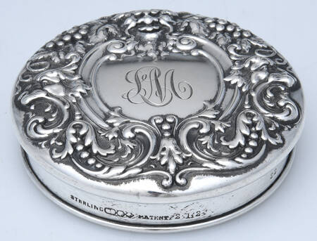 212 (Sterling, Hollowware) Sterling Lid for Crystal Cream Jar