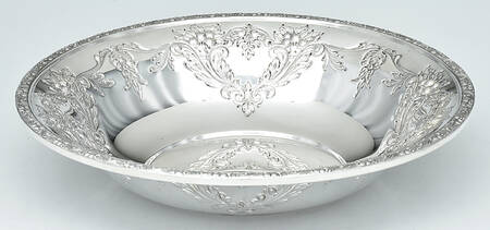 Champlain (Sterling, Hollowware) Sterling Round Vegetable