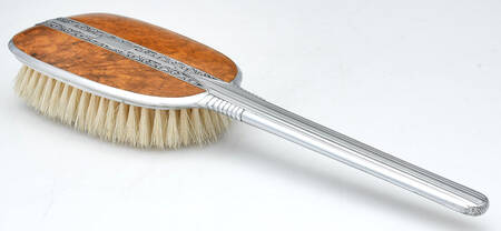 EVP1 (Silverplate, Hollowware) Hair Brush