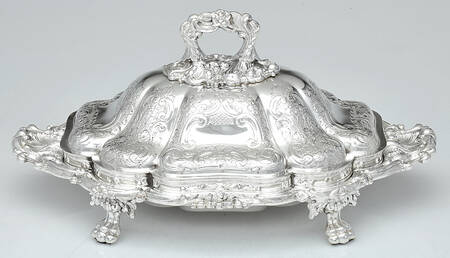 ELB23 (Silverplate, Hollowware) Footed Oval Covered Vegetable