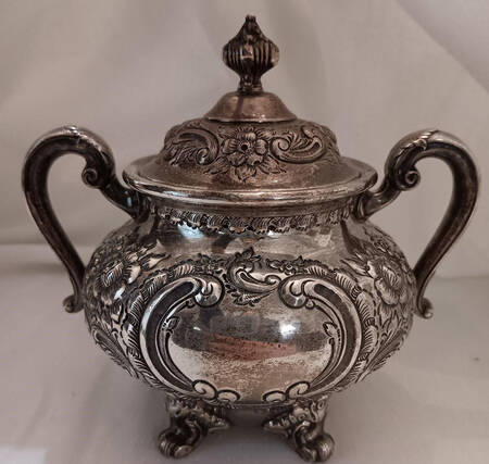 Montaigne-Chased (Sterling, Hollowware) Sugar Bowl & Lid