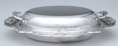 Chantilly (Silverplate, Hollowware, Older) Double Vegetable Bowl