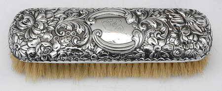 Repousse Chased (Sterilng, Hollowware) Clothes Brush