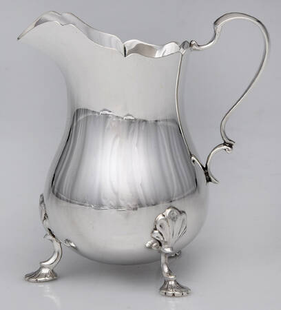 G111 (Sterling, Hollowware) Mini Creamer