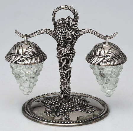 Vineyard (Silverplate, Hollowware) Glass Salt & Pepper Set with Metal Holder