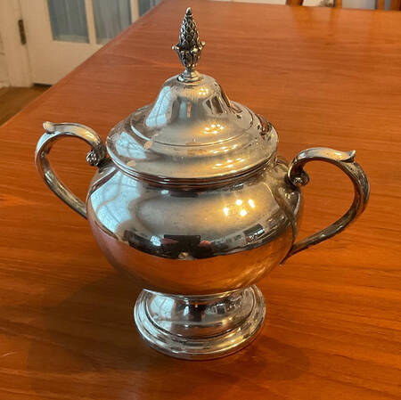 1641 (Sterling, Hollowware) Sugar Bowl & Lid