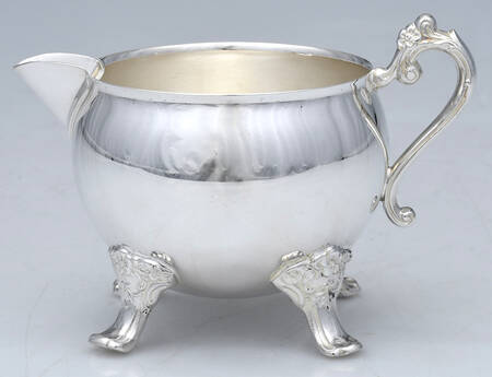 GS152 (Silverplate, Hollowware) Creamer