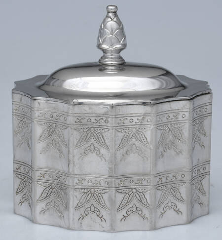 GOI39 (Silverplate, Hollowware) Jewelry Box & Lid