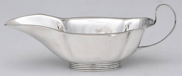 A1000 (Sterling, Hollowware) Miniature Sauce Boat