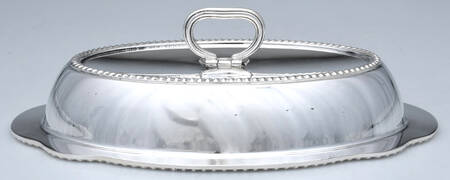 Y523 (Silverplate, Hollowware) Double Vegetable Bowl-Lid