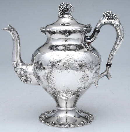 Vintage-Chased (Silverplate, Hollowware) Teapot