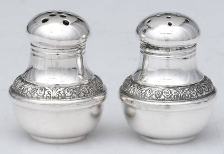 Prelude-Plain (Sterling Hollowware) Mini Sterling Salt & Pepper Set