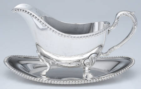 Ashley (Silverplate, Hollowware) Plated Gravy Boat & Underplate