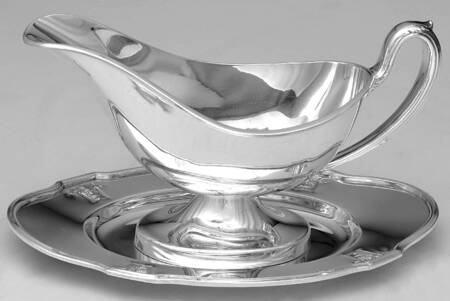 Ambassador (Silverplate, Hollowware) Gravy Boat & Underplate