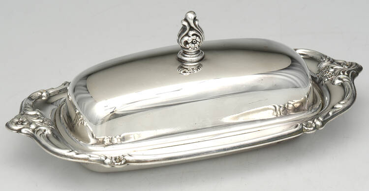 Orleans (Silverplate, Hollowware) 1/4 Pound Covered Butter & Liner
