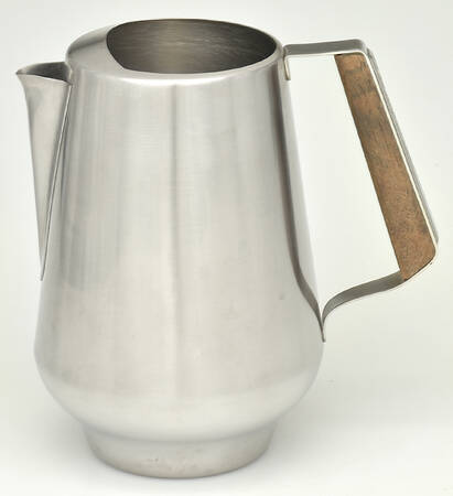 Radiant Rose (Stainless, Hollowware) 76 Oz Pitcher