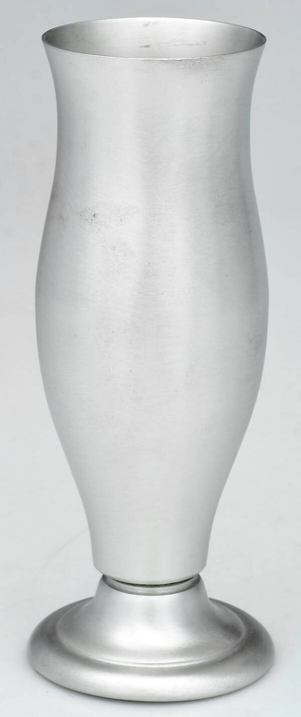 277 (Pewter, Hollowware) 6" Pewter Vase