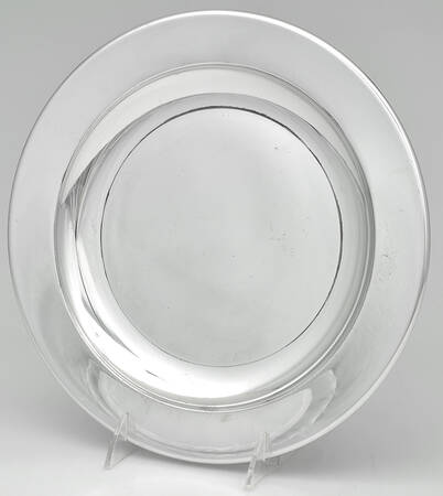Williamsburg (Pewter, Hollowware) Dinner Plate