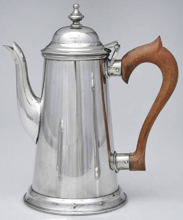 Colonial (Pewter, Hollowware) Brown Handle Coffee Pot