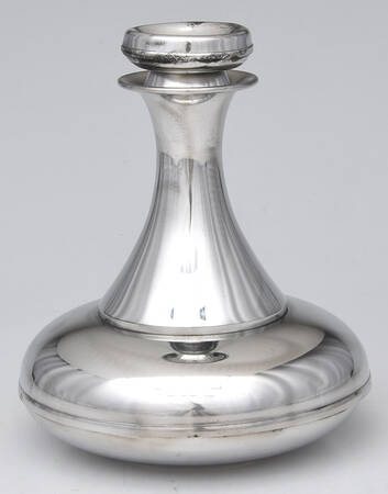233 (Pewter, Hollowware) Wine Decanter