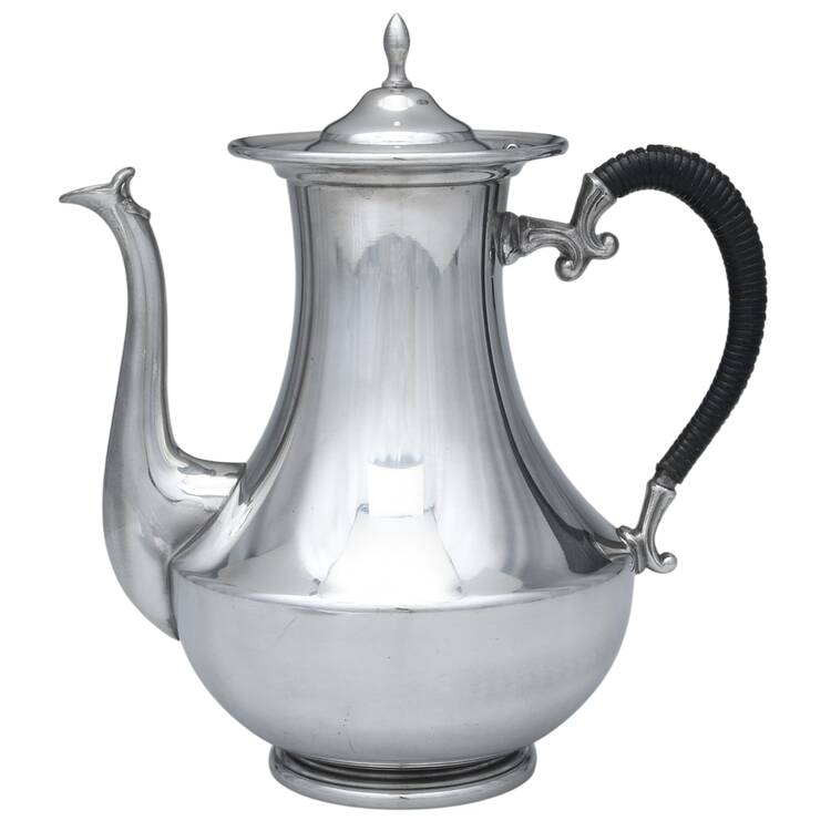 KUZ1 (Pewter, Hollowware) Black Handle Coffee Pot