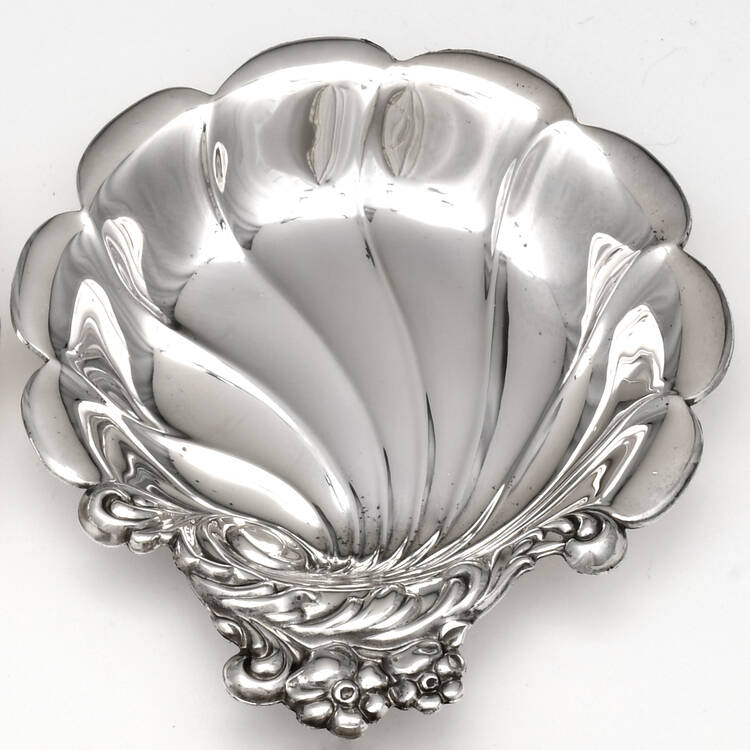1196 (Sterling, Hollowware) by Lunt Silver