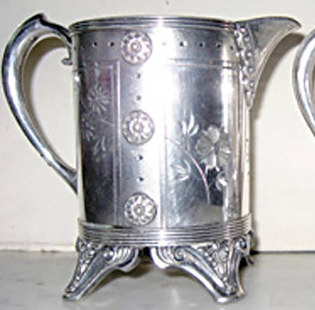 1915 (Silverplate, Hollowware) Creamer