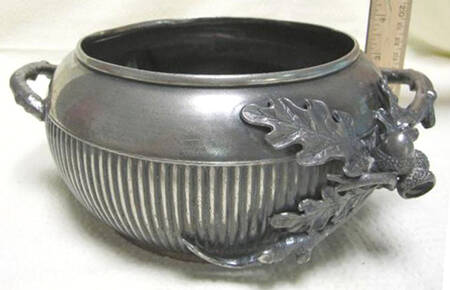 01516 (Silverplate, Hollowware) Nut Dish