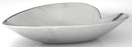 Sweetheart (Hollowware, Metal) 11" Heart Shape Bowl