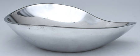 Raindrop (Alloy, Hollowware) 12" Oval Bowl