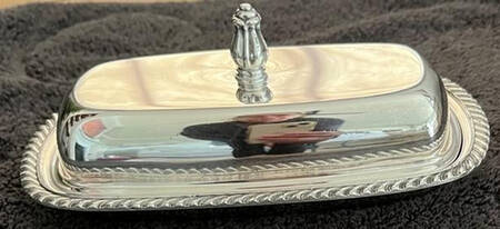 Fiesta (Silverplate, Hollowware) 1/4 Pound Covered Butter