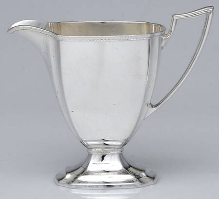 0319 (Silverplate, Hollowware) Creamer