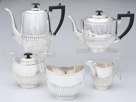P1L1 (Silverplate, Hollowware) 5-Piece Plated Tea Set (with Waste)