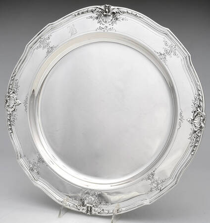 Heritage (Sterling, Hollowware) 14" Round Tray