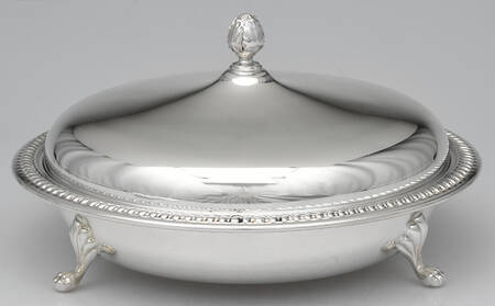 Silverplate Hollowware Round Covered Vegetable Bowl