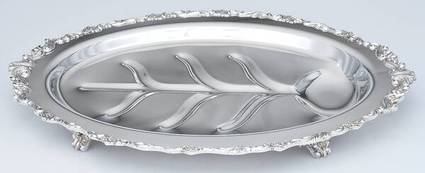 Windsor (Silverplate, Hollowware) 18" 4 Toed Meat Platter with Well